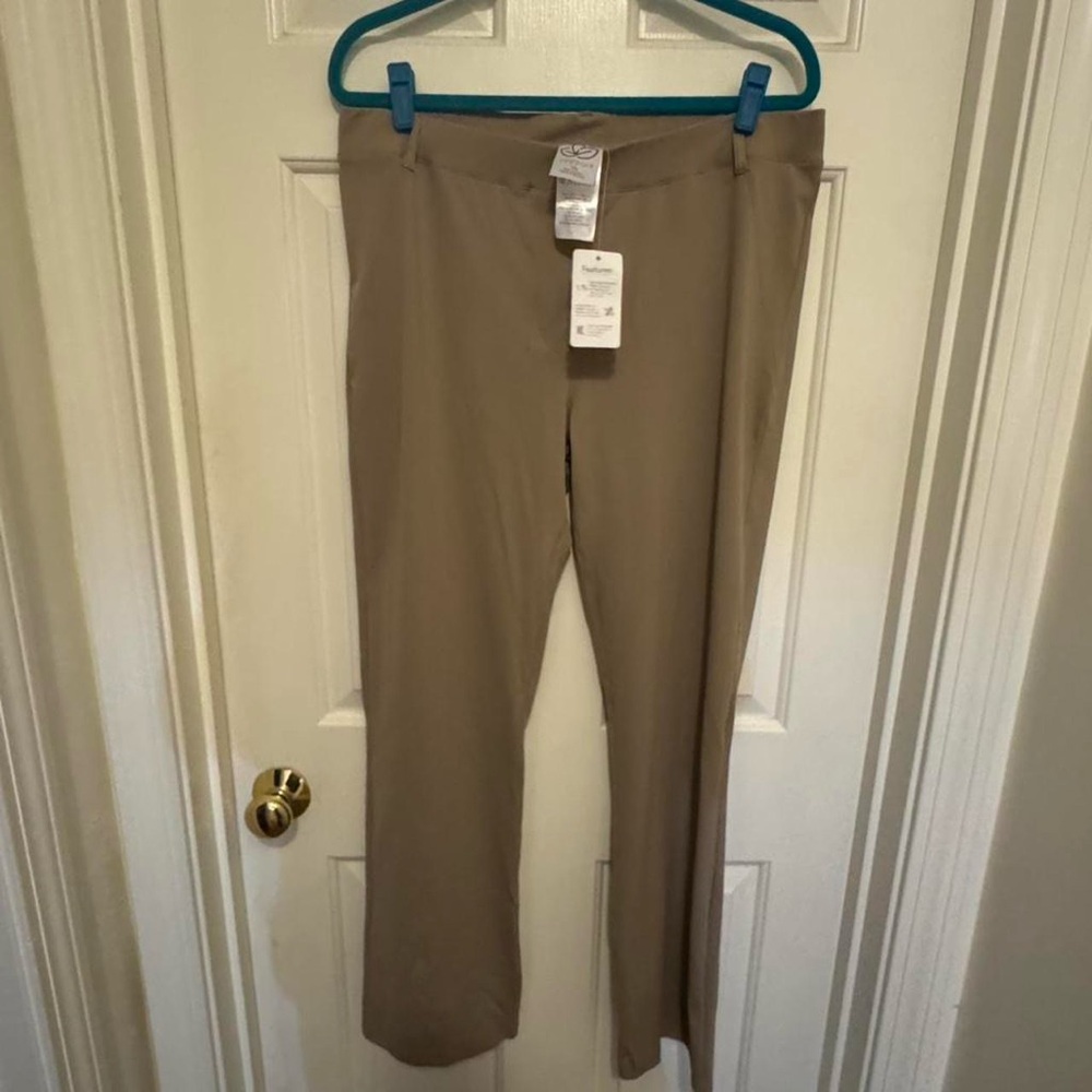 NWT Women's Tan Bootcut Dress Pant Yoga Pants